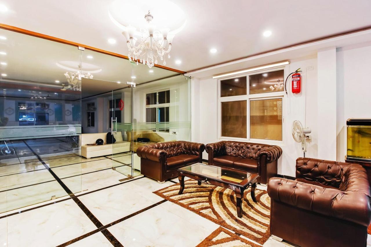 Oyo 29131 Hotel Mn Grand Shamshabad Zewnętrze zdjęcie