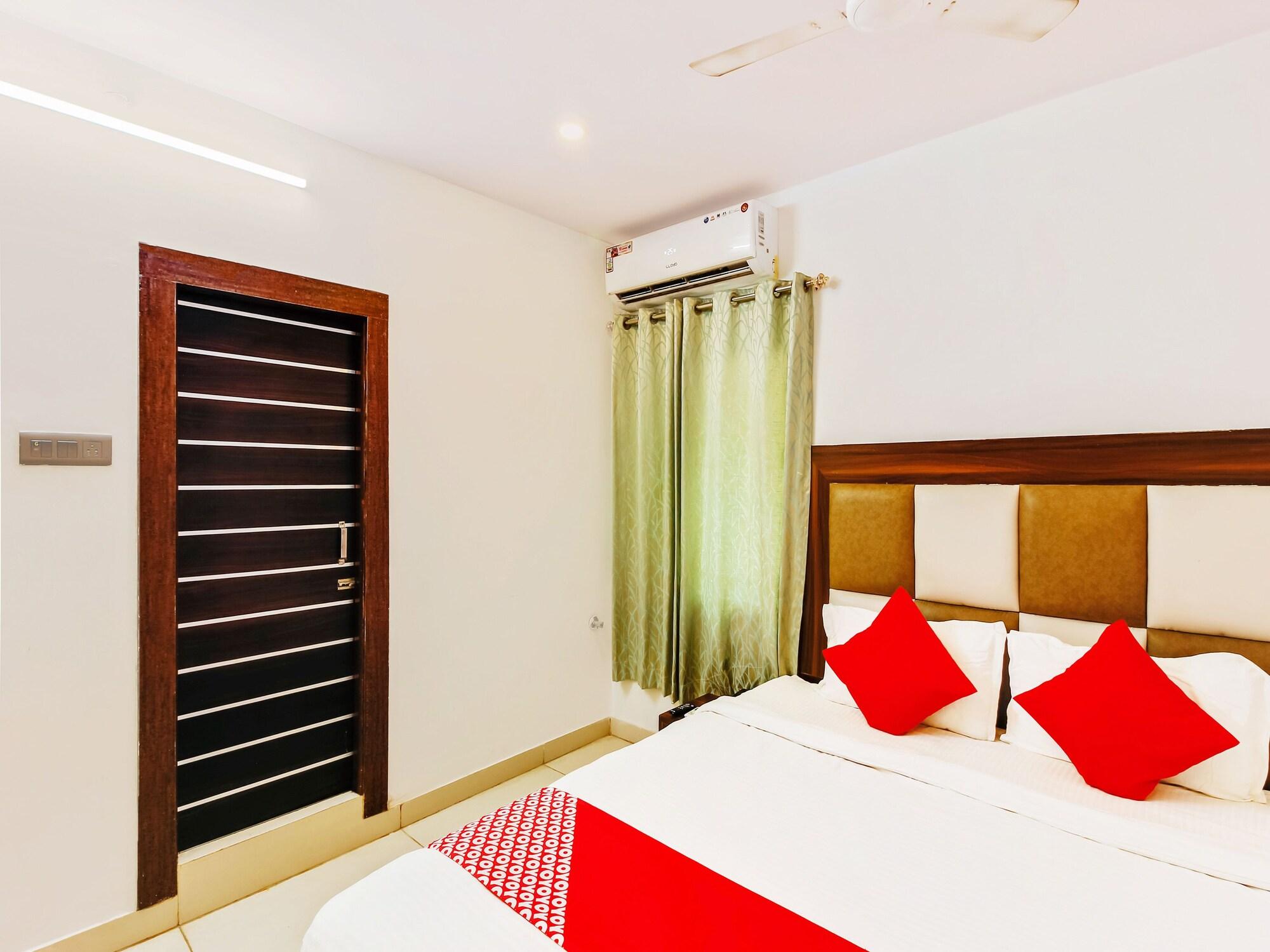 Oyo 29131 Hotel Mn Grand Shamshabad Zewnętrze zdjęcie
