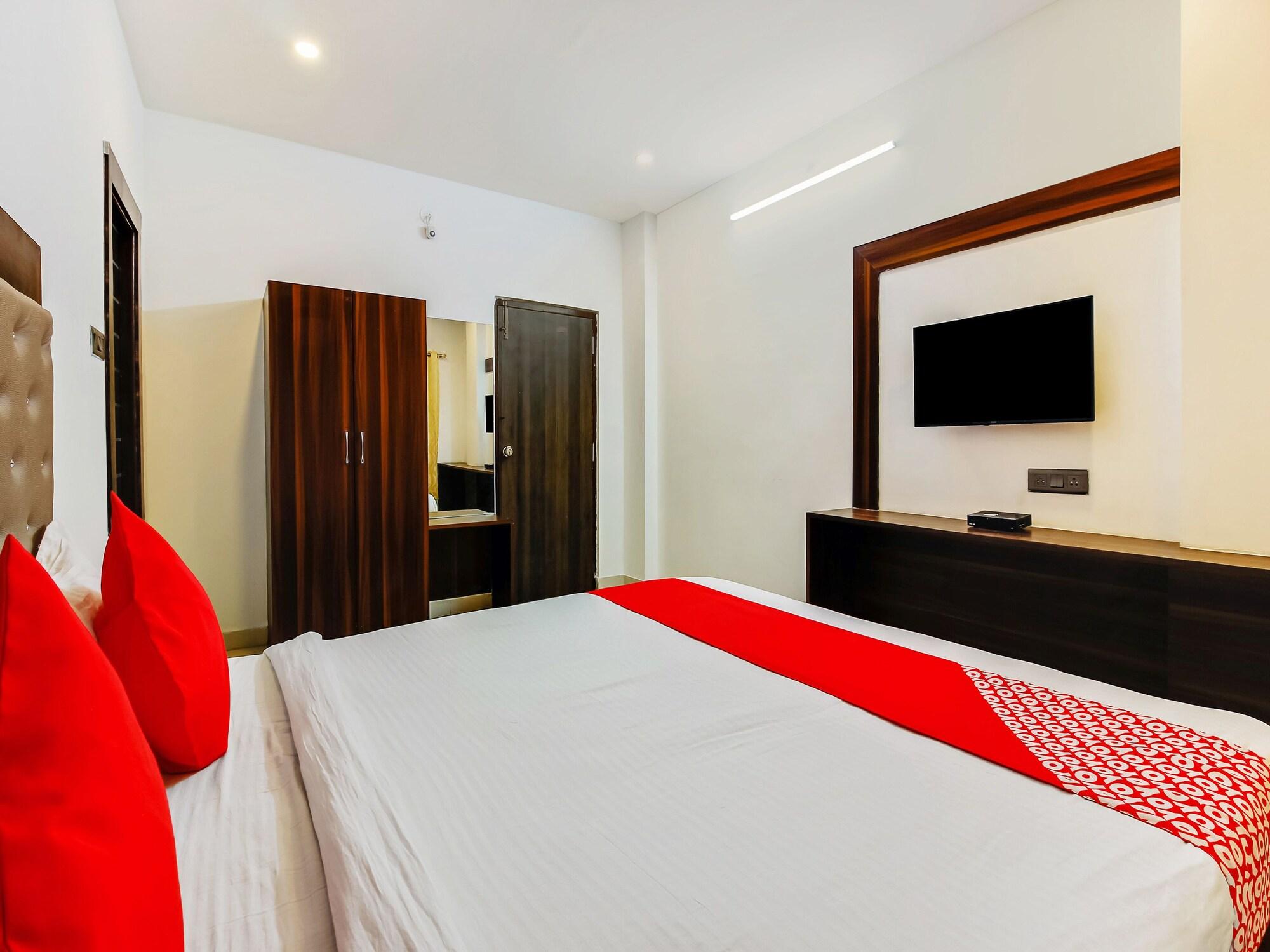 Oyo 29131 Hotel Mn Grand Shamshabad Zewnętrze zdjęcie