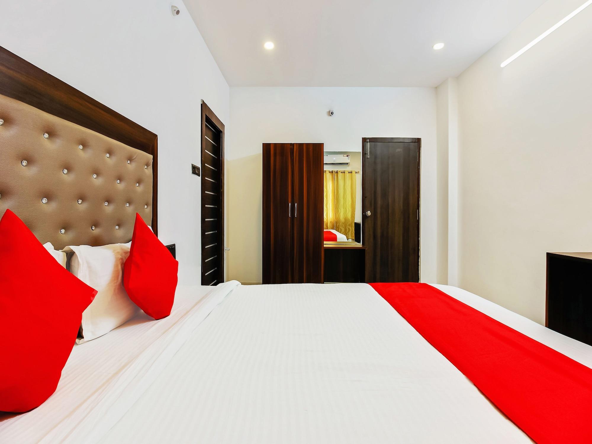 Oyo 29131 Hotel Mn Grand Shamshabad Zewnętrze zdjęcie