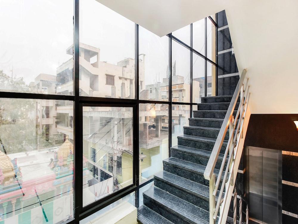 Oyo 29131 Hotel Mn Grand Shamshabad Zewnętrze zdjęcie
